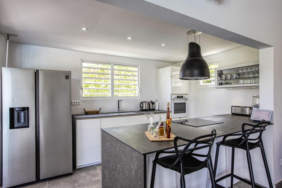 Location Villa Terres Basses Saint Martin-cuisine-10